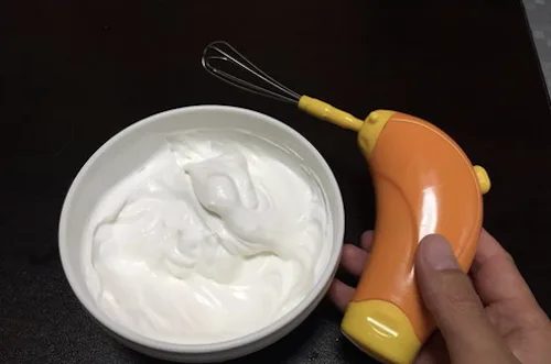 電動泡立て器